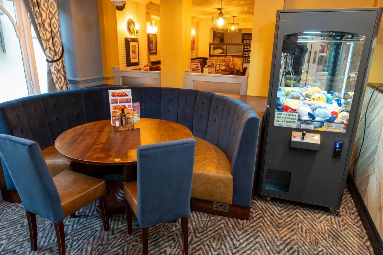 Charnwood Arms Hotell Coalville Eksteriør bilde