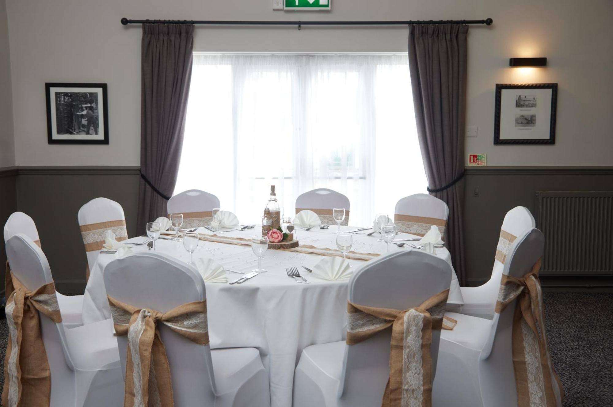 Charnwood Arms Hotell Coalville Eksteriør bilde